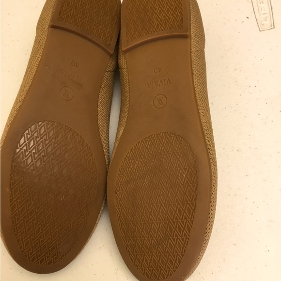 Vivaia Claire Flats - Picture 3 of 3